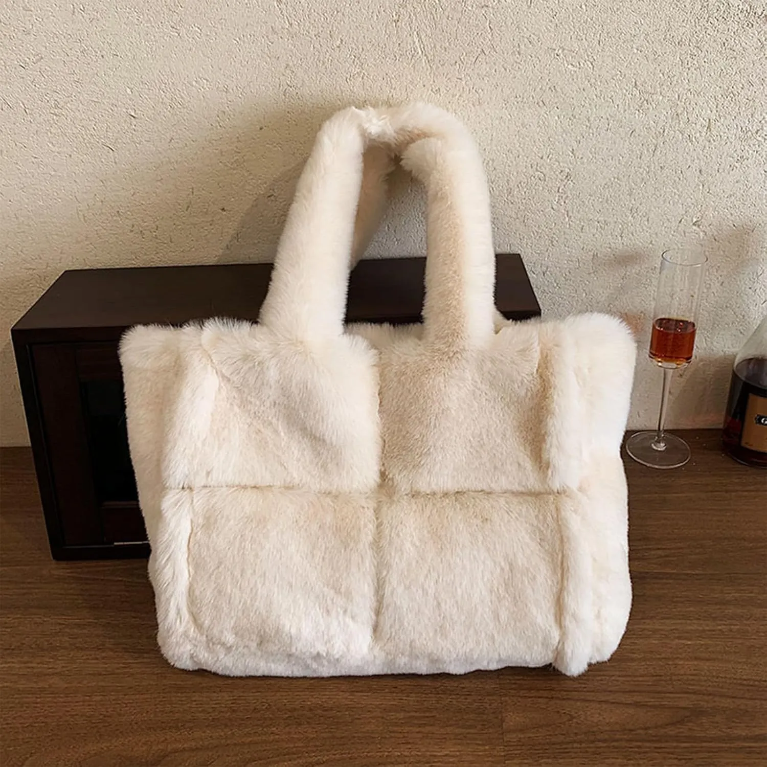 Fluffy Tote Bags Winter Furry Purse for Women Y2K Faux Fur Bag Fuzzy Shoulder Handbag