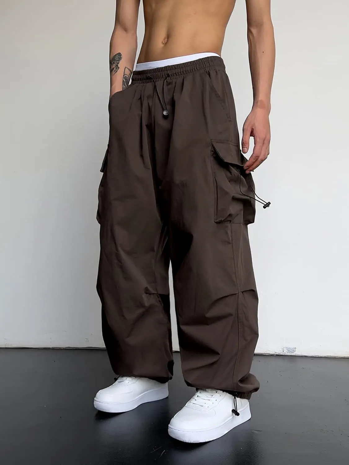 OYOANGLE Men's Cargo Pants Elastic Waist Flap Pockets Hip Hop Baggy Harem Pants