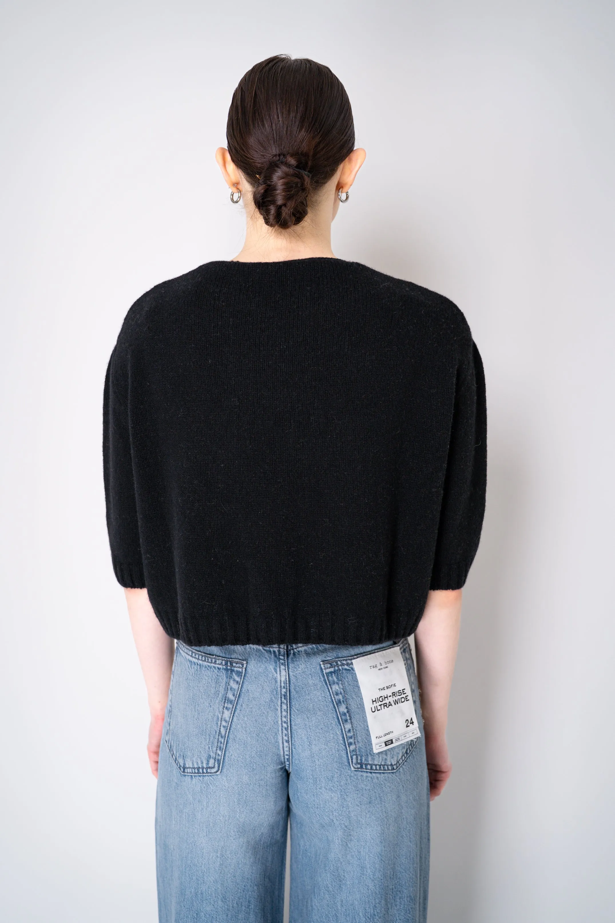 Philosophy di Lorenzo Serafini Cashmere Pullover with Lace Embroidery in Black