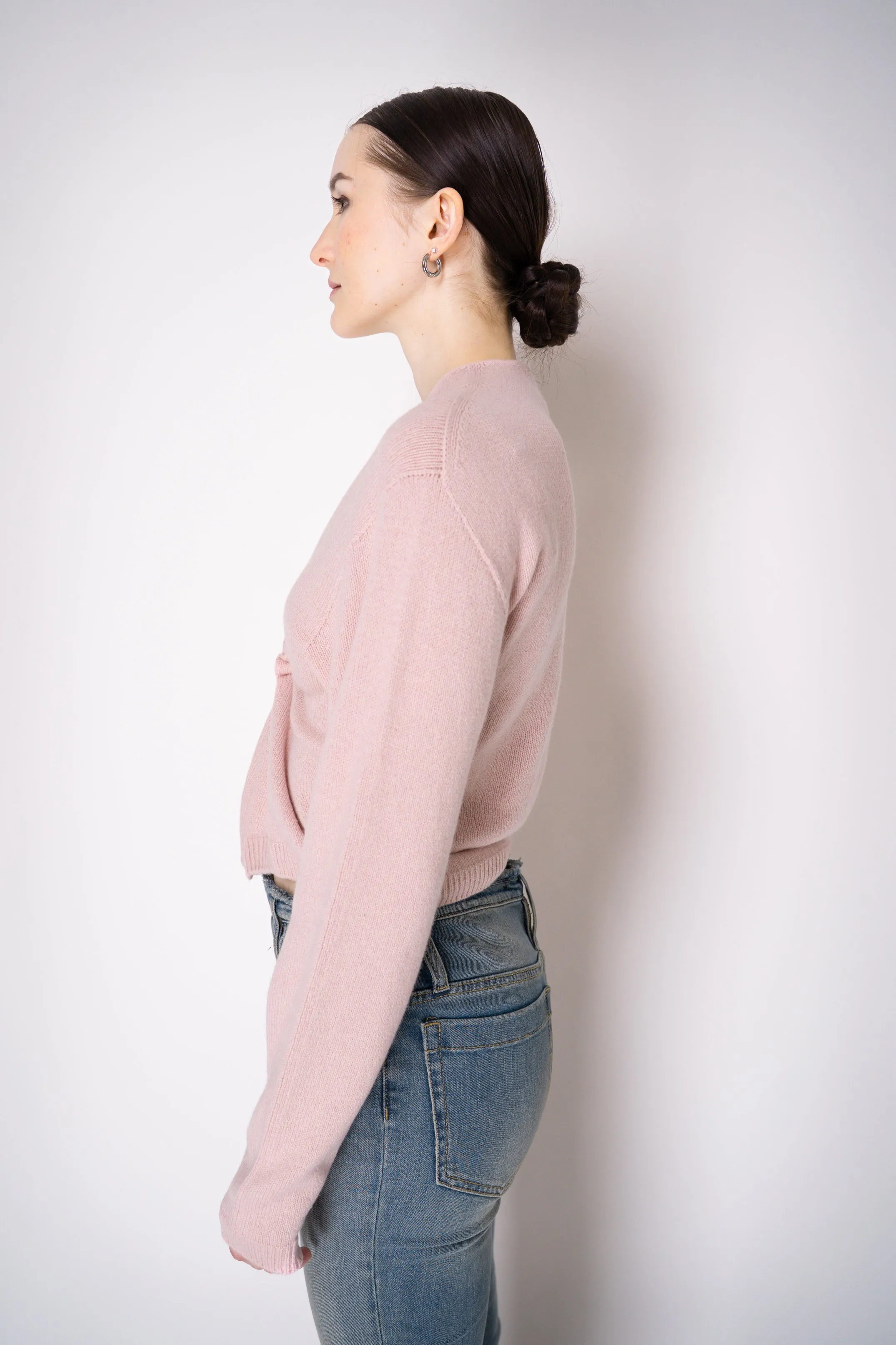 Philosophy di Lorenzo Serafini Cashmere Pullover with Pin Brooch in Dusty Pink