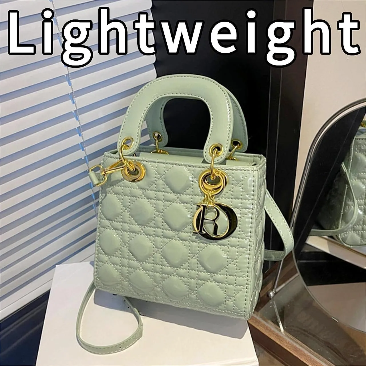 Quilted Crossbody Bags for Women Small Vintage Square Box Purse Boho Shoulder Handbags with Chain and Zipper