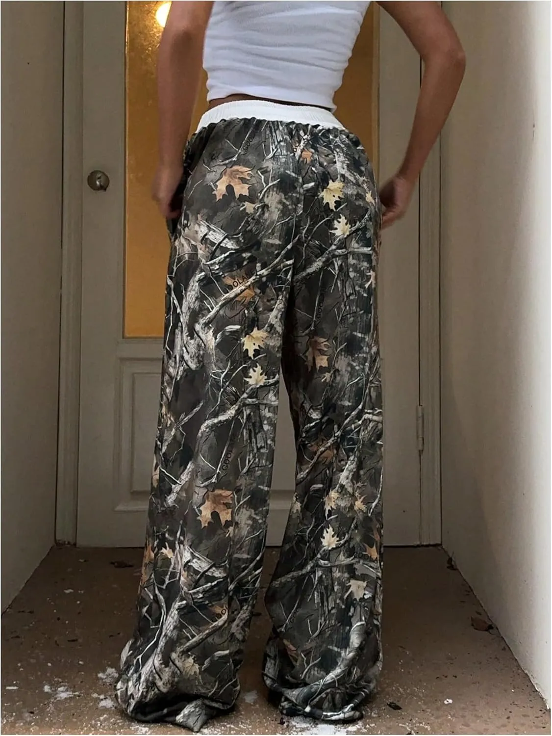SOLY HUX Women's Camo Pants Elastic Waist Baggy Wide Leg Y2k Sweatpants with Pockets