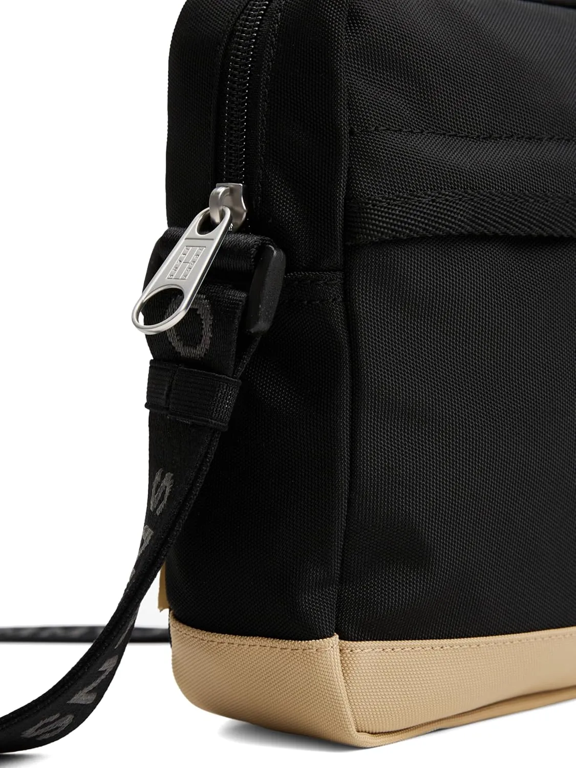 Tommy Jeans Essential Daily Crossbody Bag with Zipper and Adjustable Strap