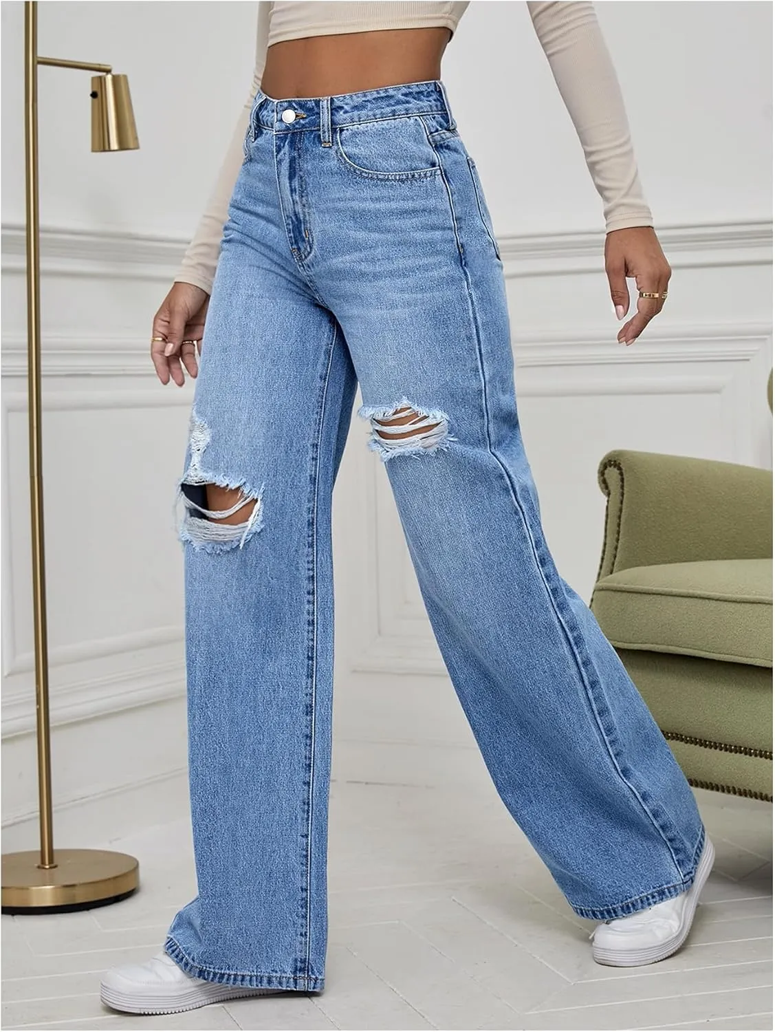 WDIRARA Women's High Waisted Ripped Straight Leg Jeans Cut Out Button Denim Pants